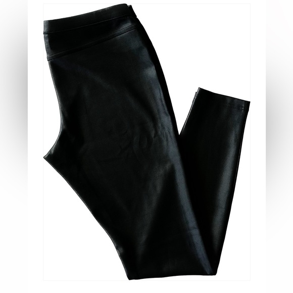 Faux Leather Leggings - Picture 3 of 3